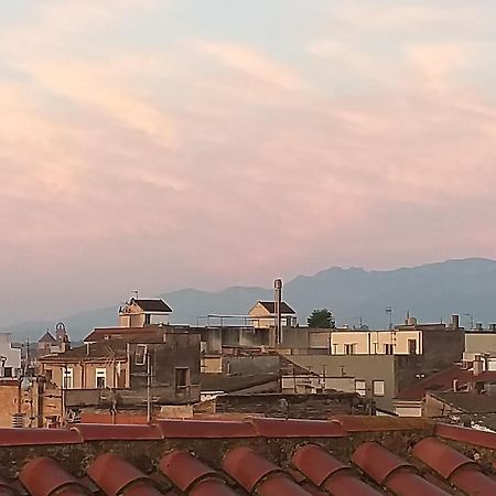 Albergue Rosa Molas Arrabal de Jesus Екстериор снимка