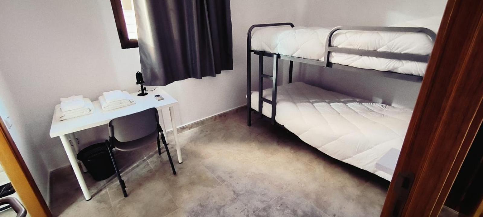 Albergue Rosa Molas Arrabal de Jesus Екстериор снимка