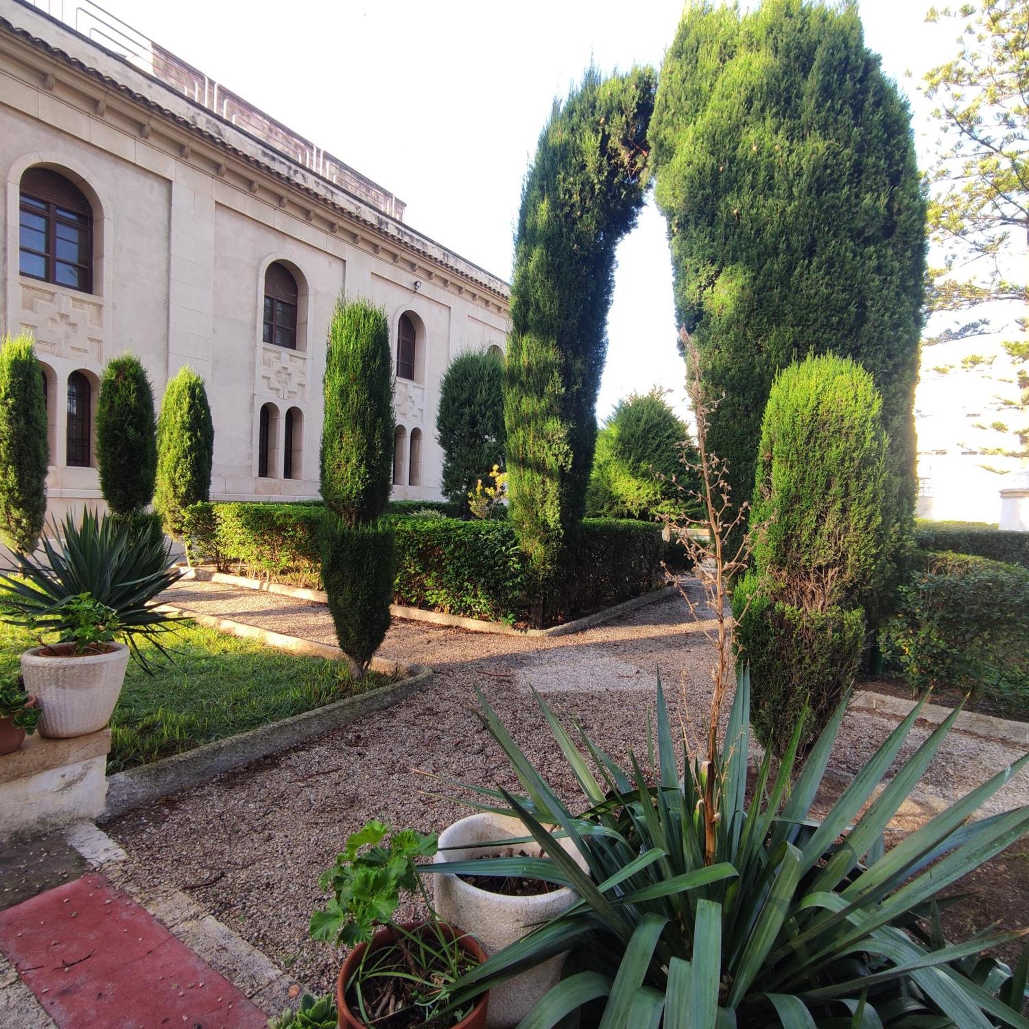 Albergue Rosa Molas Arrabal de Jesus Екстериор снимка